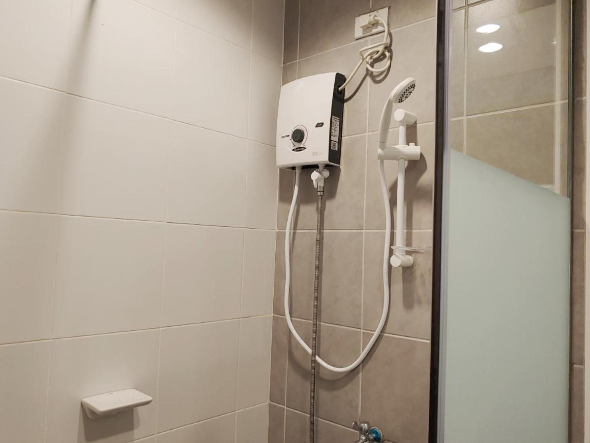 Kaizen Suites Manila Exteriör bild