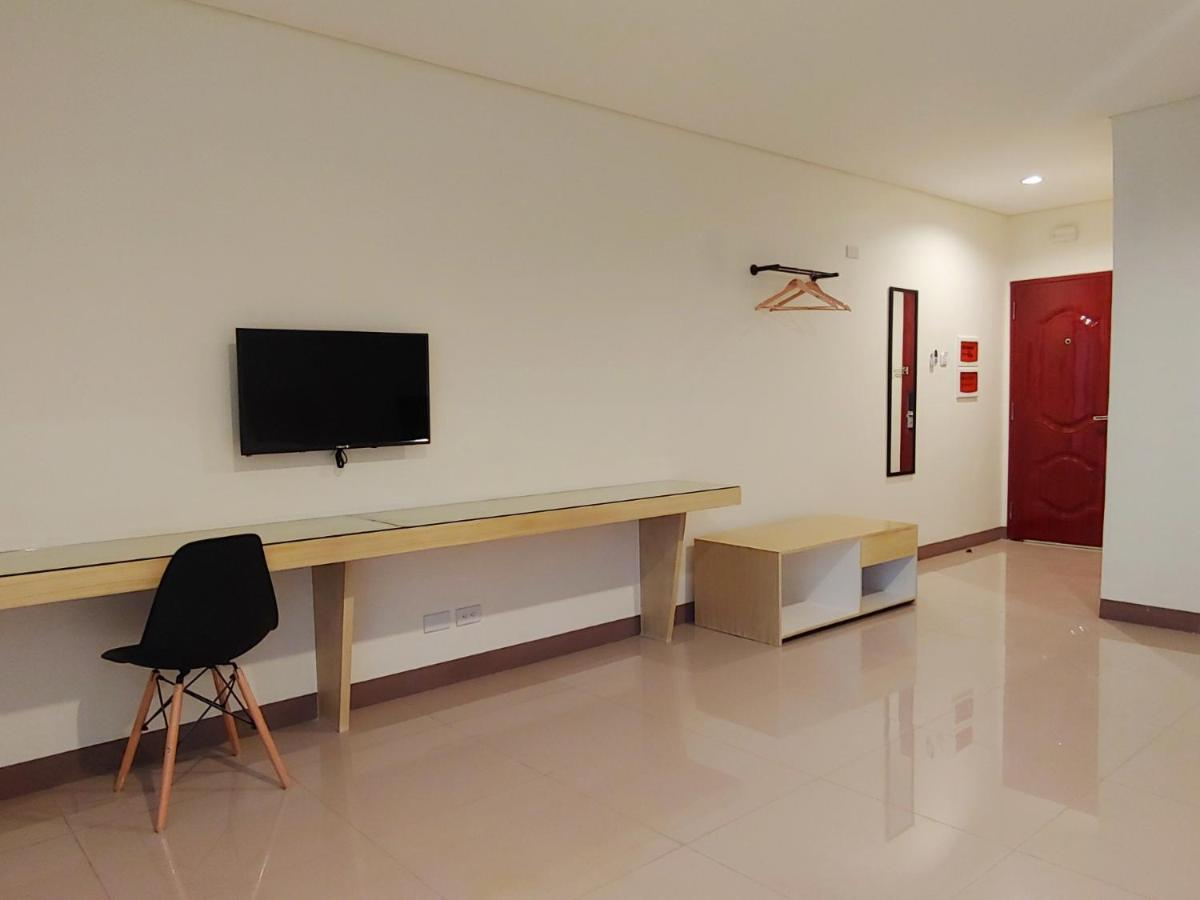 Kaizen Suites Manila Exteriör bild