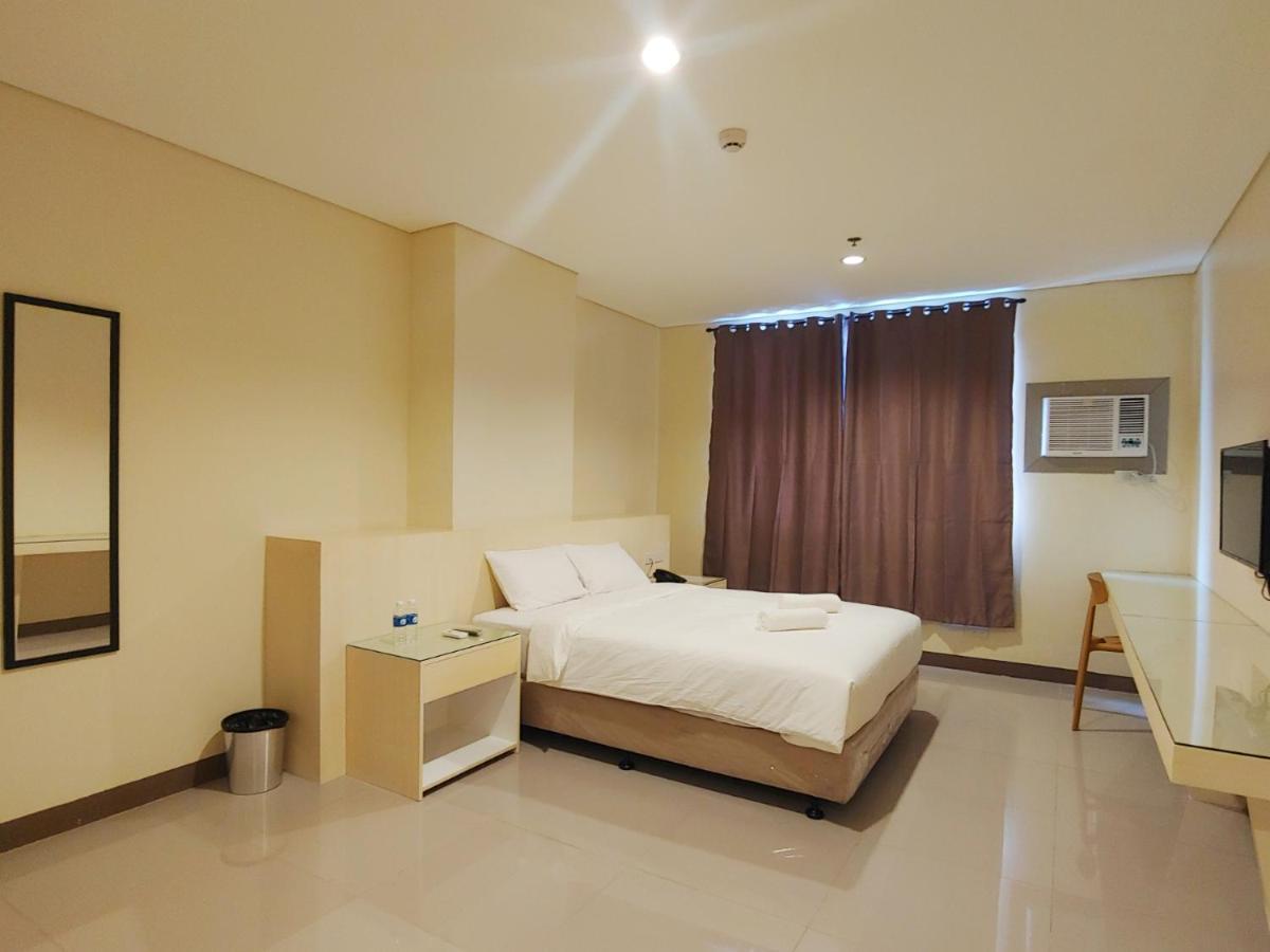 Kaizen Suites Manila Exteriör bild
