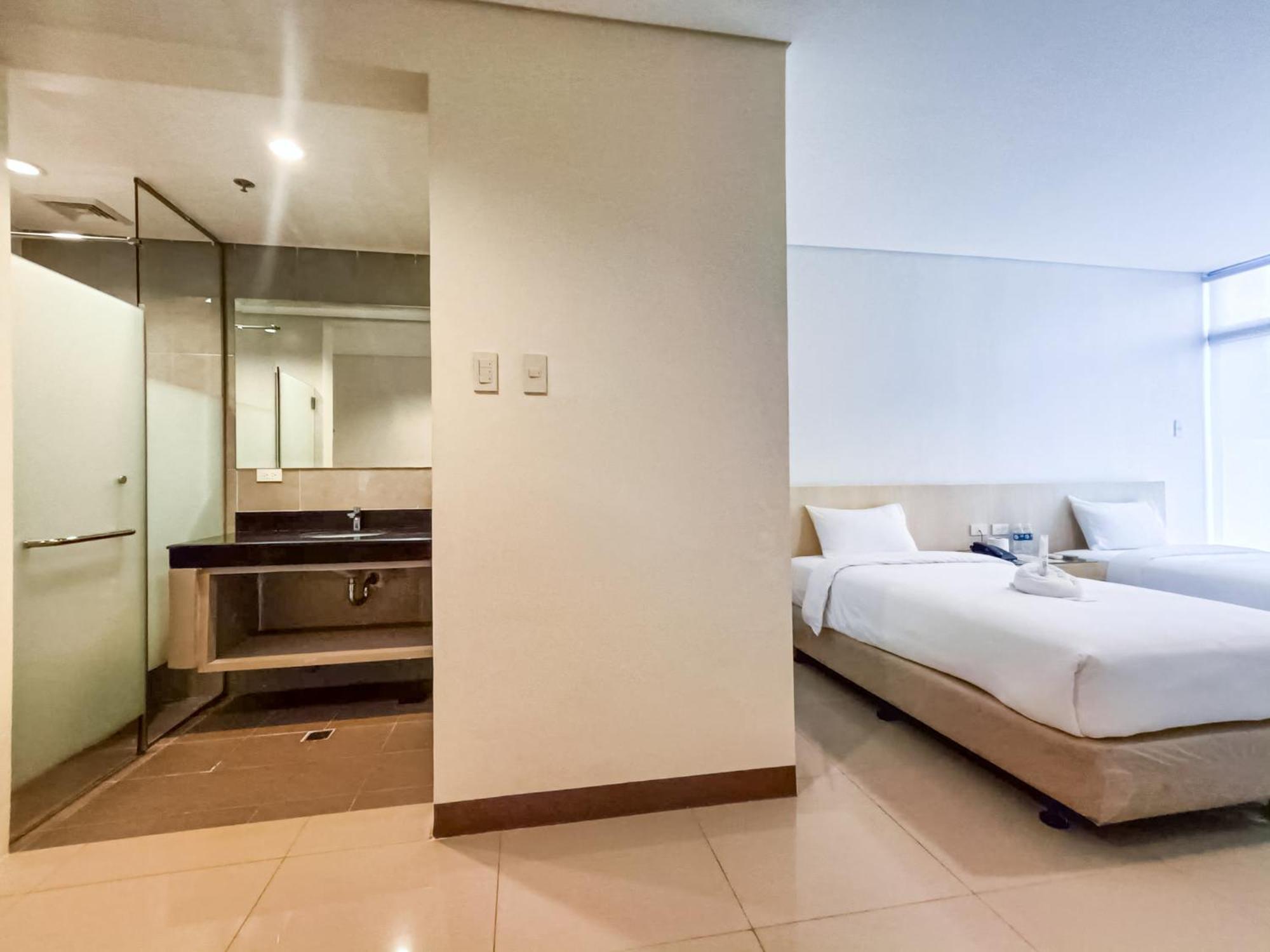 Kaizen Suites Manila Exteriör bild