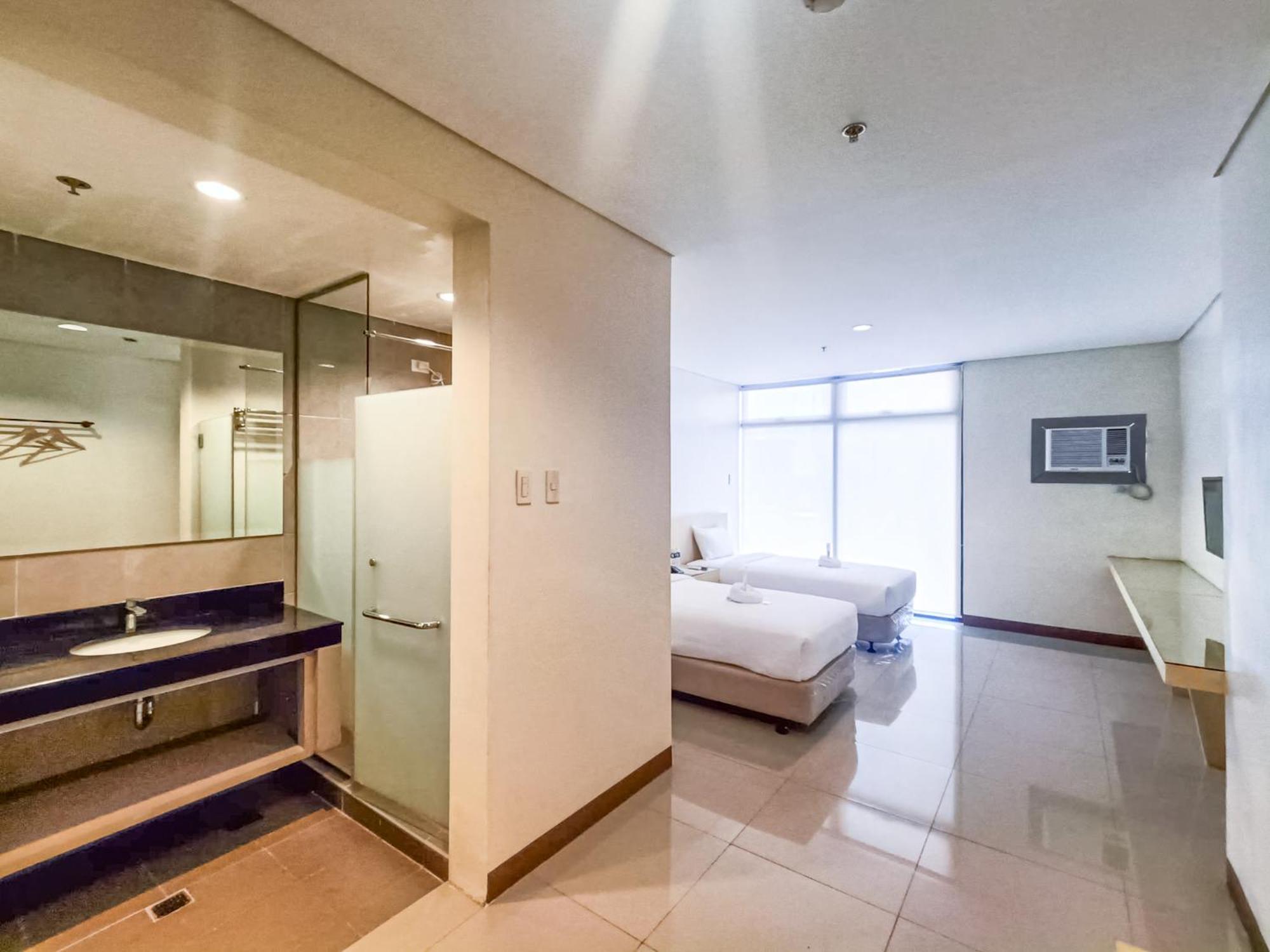 Kaizen Suites Manila Exteriör bild